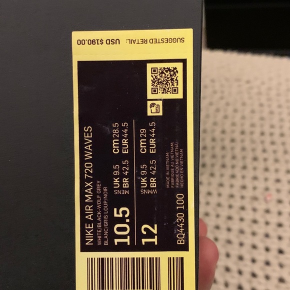 NIB Nike Air Max 720 Waves White/Black/Wolf Grey - Picture 10 of 10